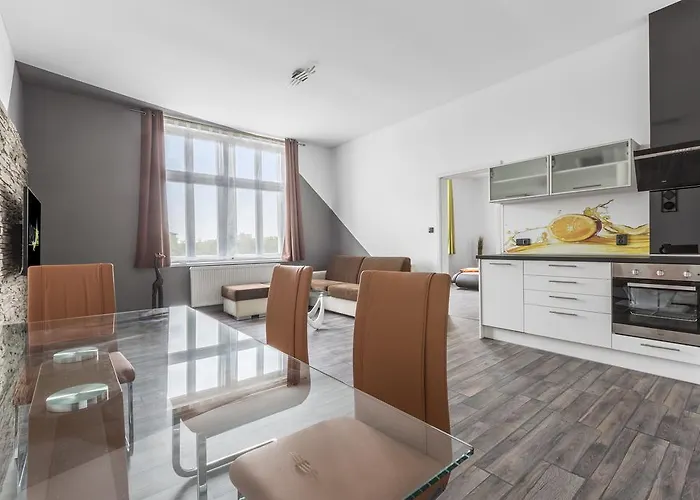 Apartsee